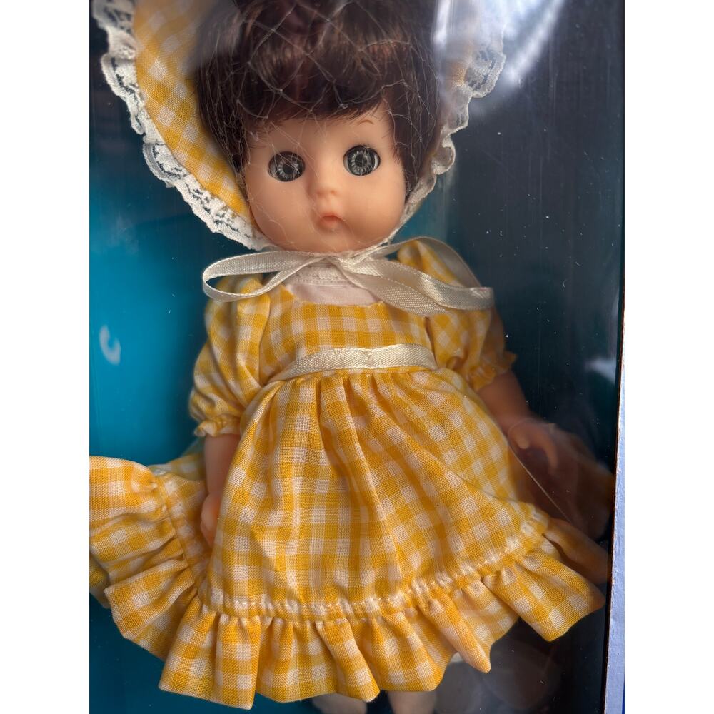 Vogue Ginnette Doll – Rare “Sunday Sunshine” Edition – Ginny's Little Sister